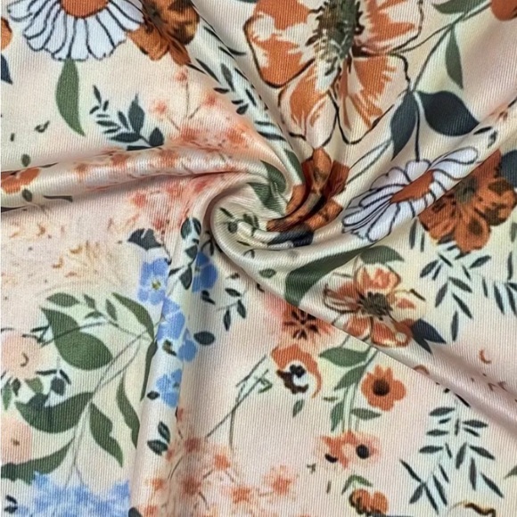 New! Vibrant Floral Print Sleeveless V-Neck Tank Dress. Size: Large - Picture 3 of 5